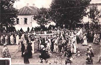 Sacred procession in Belgorod on September 4, 1911